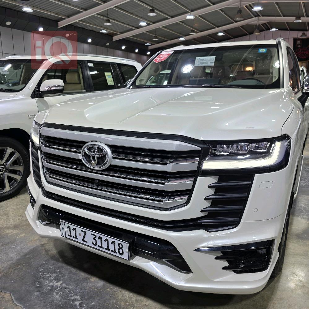 تويوتا لاندكروزر